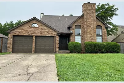 1225 Eaton Lane, Grapevine, TX 76051 - Photo 1