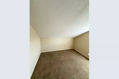 2918 Lake Valley Drive, Garland, TX 75040 - Photo 17