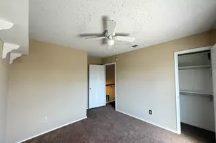2918 Lake Valley Dr, Garland, TX 75040 - Photo 25