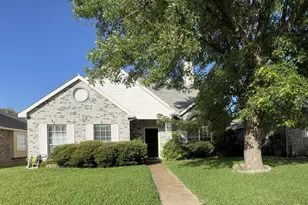 2918 Lake Valley Dr, Garland, TX 75040 - Photo 1