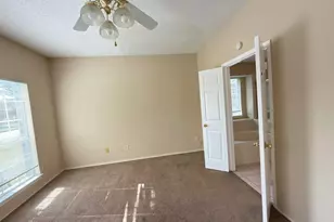 2918 Lake Valley Dr, Garland, TX 75040 - Photo 15