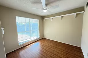2918 Lake Valley Dr, Garland, TX 75040 - Photo 7