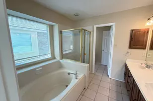 2918 Lake Valley Dr, Garland, TX 75040 - Photo 23