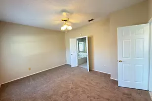 2918 Lake Valley Dr, Garland, TX 75040 - Photo 13