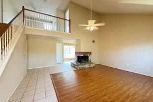 2918 Lake Valley Dr, Garland, TX 75040 - Photo 3