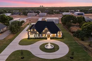 2931 N Mockingbird Ln, Midlothian, TX 76065 - Photo 1