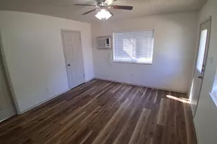 404 Benjamin Ln, Arlington, TX 76002 - Photo 7