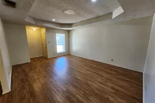 6702 S Creek Dr, Fort Worth, TX 76133 - Photo 3