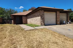 6702 S Creek Dr, Fort Worth, TX 76133 - Photo 1