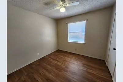 6702 S Creek Drive, Fort Worth, TX 76133 - Photo 17