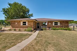 3524 Sauls Rd, Aubrey, TX 76227 - Photo 1