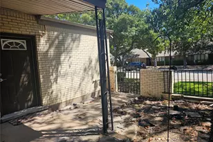 7016 Briarmeadow Dr, Dallas, TX 75230 - Photo 31