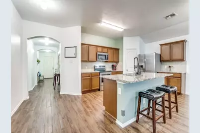 1434 Meadow Creek Drive, Princeton, TX 75407 - Photo 9