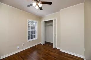 8823 San Benito Way, Dallas, TX 75218 - Photo 17