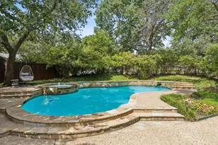 6030 Club Oaks Dr, Dallas, TX 75248 - Photo 25