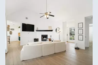 8421 Liberty Lane, Rowlett, TX 75089 - Photo 3