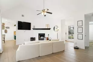 8421 Liberty Ln, Rowlett, TX 75089 - Photo 3
