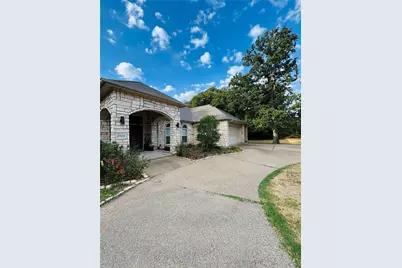27135 Whispering Meadow Drive, Whitney, TX 76692 - Photo 3