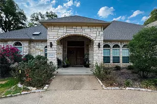 27135 Whispering Meadow Dr, Whitney, TX 76692 - Photo 1