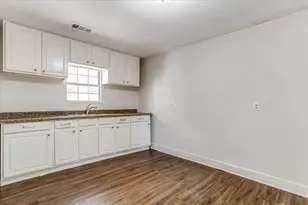 930 S Vernon Ave, Dallas, TX 75208 - Photo 19