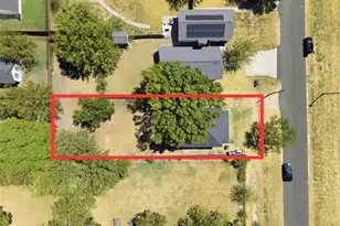 210 E Main St, Celina, TX 75009 - Photo 5