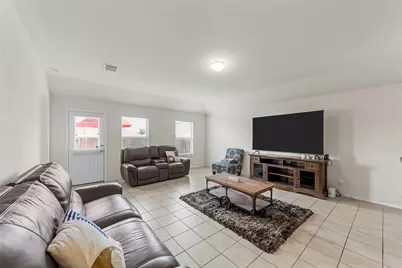901 Opal Path, Princeton, TX 75407 - Photo 5