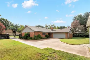 925 Bradley Dr, Athens, TX 75751 - Photo 33