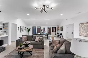 16801 Thomas Chapel Dr, Dallas, TX 75248 - Photo 15