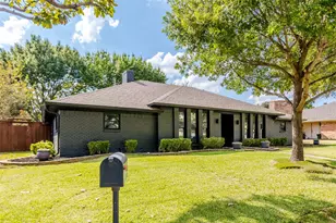 16801 Thomas Chapel Dr, Dallas, TX 75248 - Photo 3