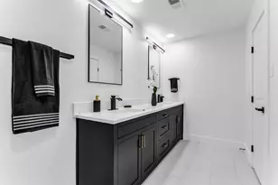 16801 Thomas Chapel Dr, Dallas, TX 75248 - Photo 29