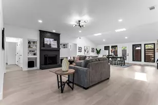 16801 Thomas Chapel Dr, Dallas, TX 75248 - Photo 13