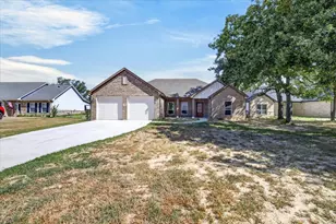 140 Bedfords Bend, Gun Barrel City, TX 75156 - Photo 7