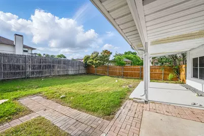 6833 Lyndale Drive, Watauga, TX 76148 - Photo 19