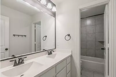 405 Marbrook Court, Fort Worth, TX 76131 - Photo 31