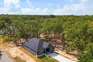 4705 Point La Vista, Malakoff, TX 75148 - Photo 1