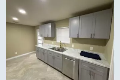 1570 Sutter Street, Dallas, TX 75216 - Photo 9