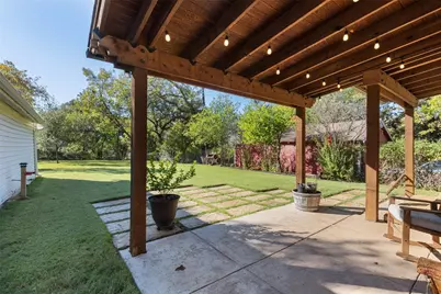 2304 Yucca Avenue, Fort Worth, TX 76111 - Photo 19