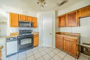 512 E Stone Cir, Wylie, TX 75098 - Photo 7