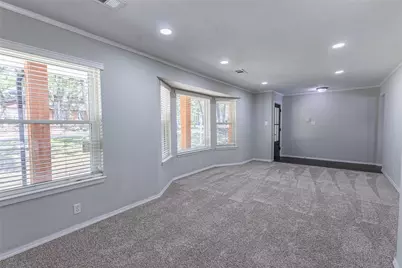 7540 Monterrey Drive, Fort Worth, TX 76112 - Photo 11