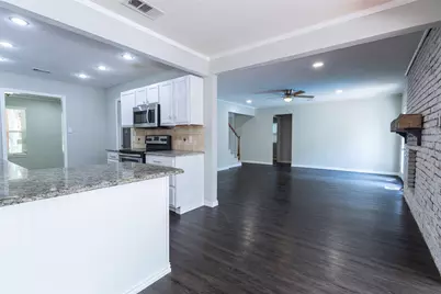 7540 Monterrey Drive, Fort Worth, TX 76112 - Photo 7