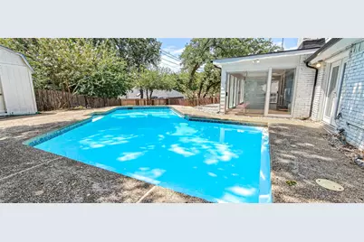 7540 Monterrey Drive, Fort Worth, TX 76112 - Photo 27