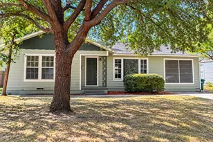 1017 Denton St, Denton, TX 76201 - Photo 1