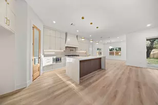 1727 Toronto St, Dallas, TX 75212 - Photo 3