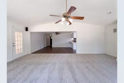604 Todd Court, Burleson, TX 76028 - Photo 9