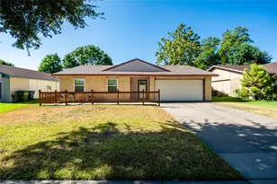 1522 Bosque Dr, Garland, TX 75040 - Photo 1