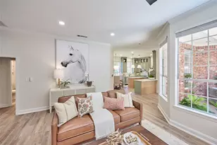 6637 Oakmont Ct, Plano, TX 75093 - Photo 11