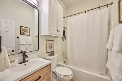 6637 Oakmont Court, Plano, TX 75093 - Photo 19