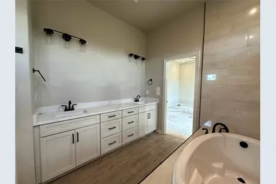 131 Lasso Loop, Lorena, TX 76655 - Photo 19