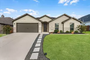 6924 Talon Bluff Dr, Fort Worth, TX 76179 - Photo 3