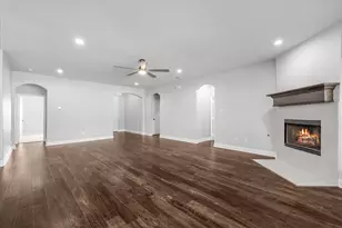 6924 Talon Bluff Dr, Fort Worth, TX 76179 - Photo 9